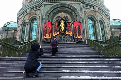 Сама церковь