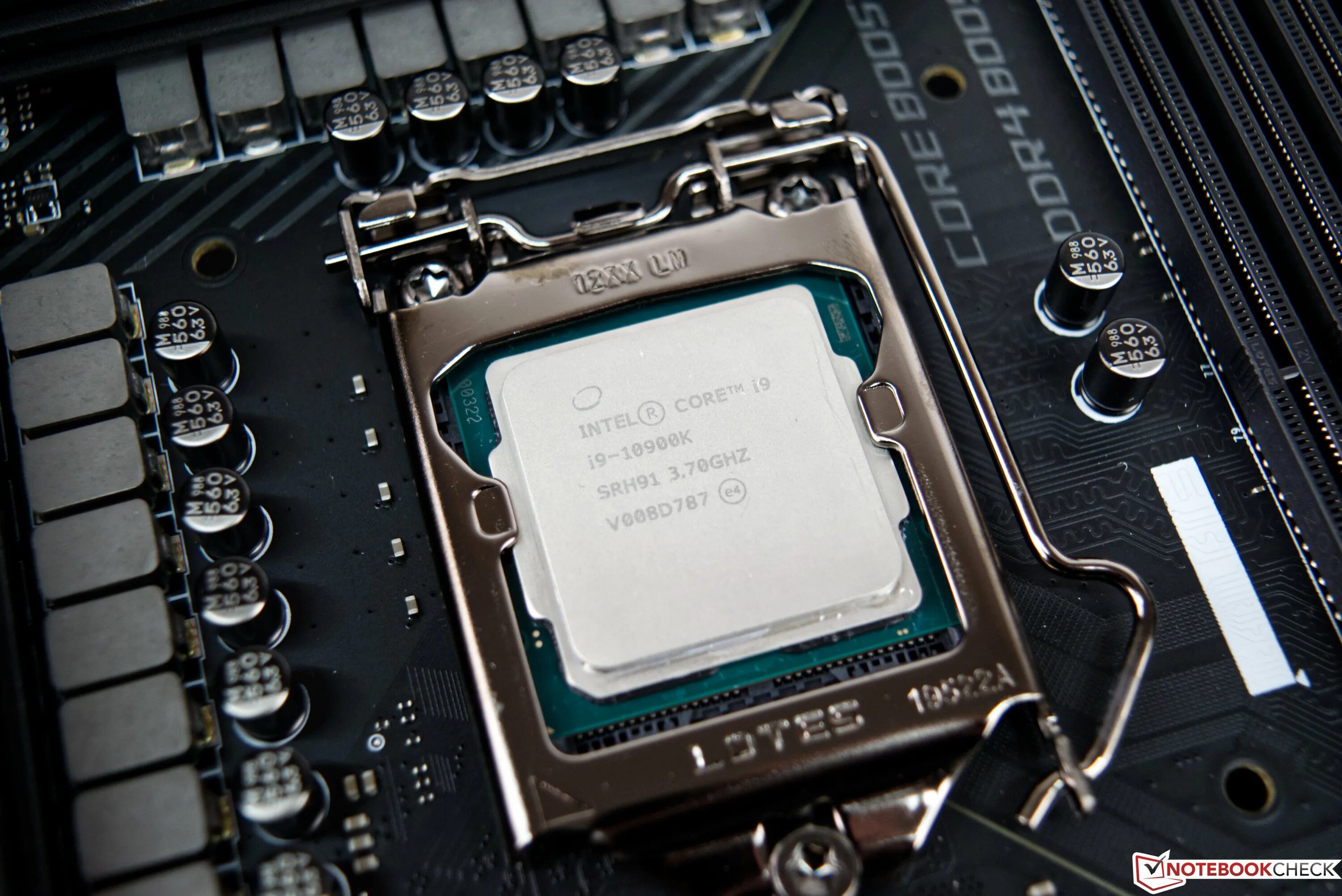 Intel core i9 14900hx. Intel Core i9. Процессор Интел i9. Intel Core i9-10900f. Intel Core i9-9900kf.