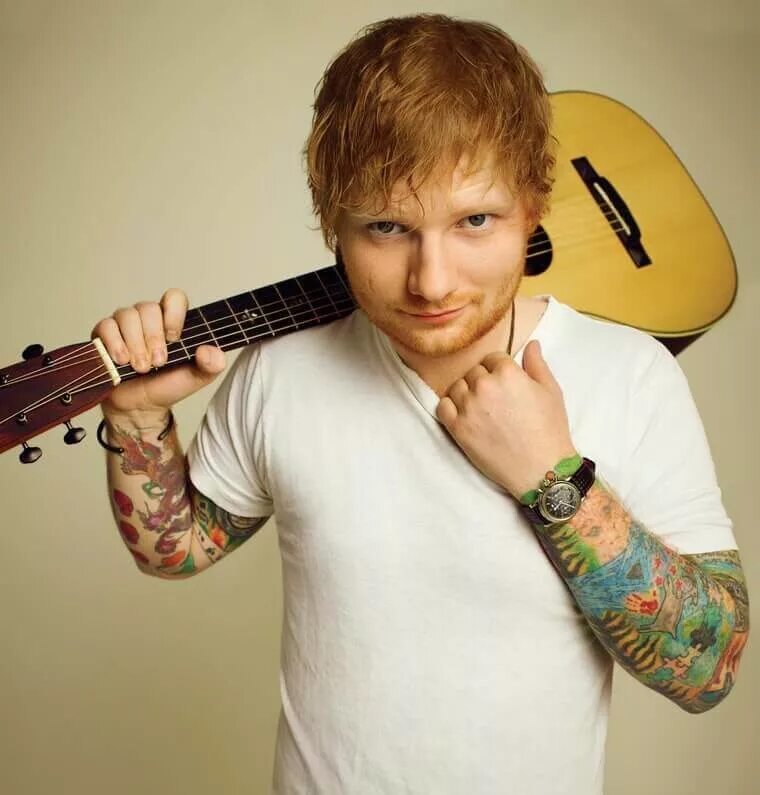 Эд ширан на гитаре. Эд ширан. ed sheeran фото. эд ширан певец. эд ширан автограф.