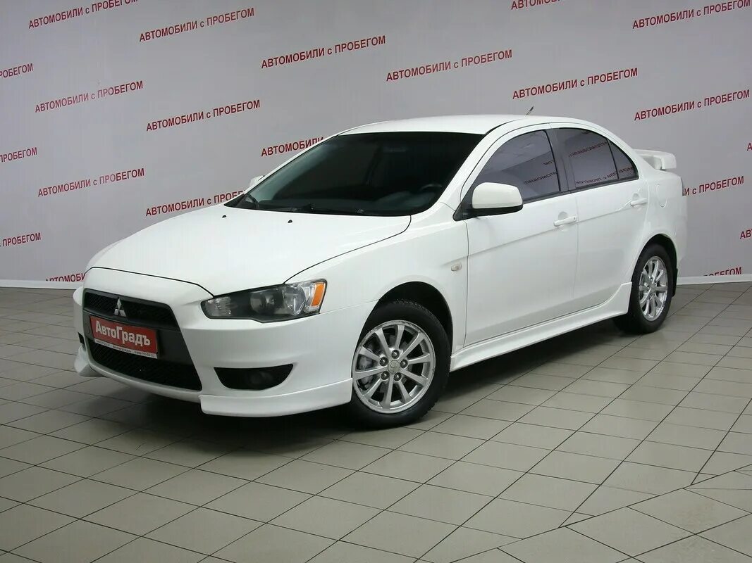 Купить митсубиси лансер на авито. Mitsubishi Lancer x 2010. Mitsubishi Lancer (2008-2010). Mitsubishi Lancer Lancer 2010. Mitsubishi Lancer 2008 White.