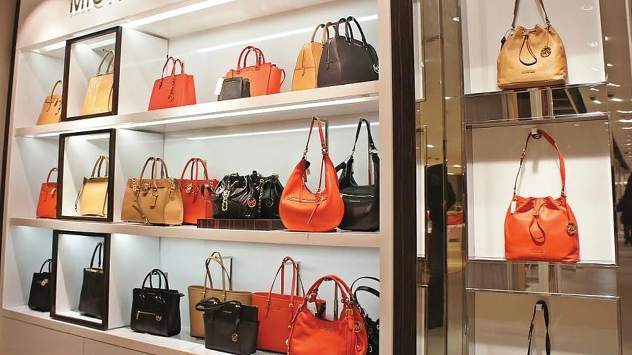 сумки браччиалини дом. сумки и кожгалантерея. дизайн магазина сумок. сумка браччиалини винтаж. магазин оригинальных сумок.