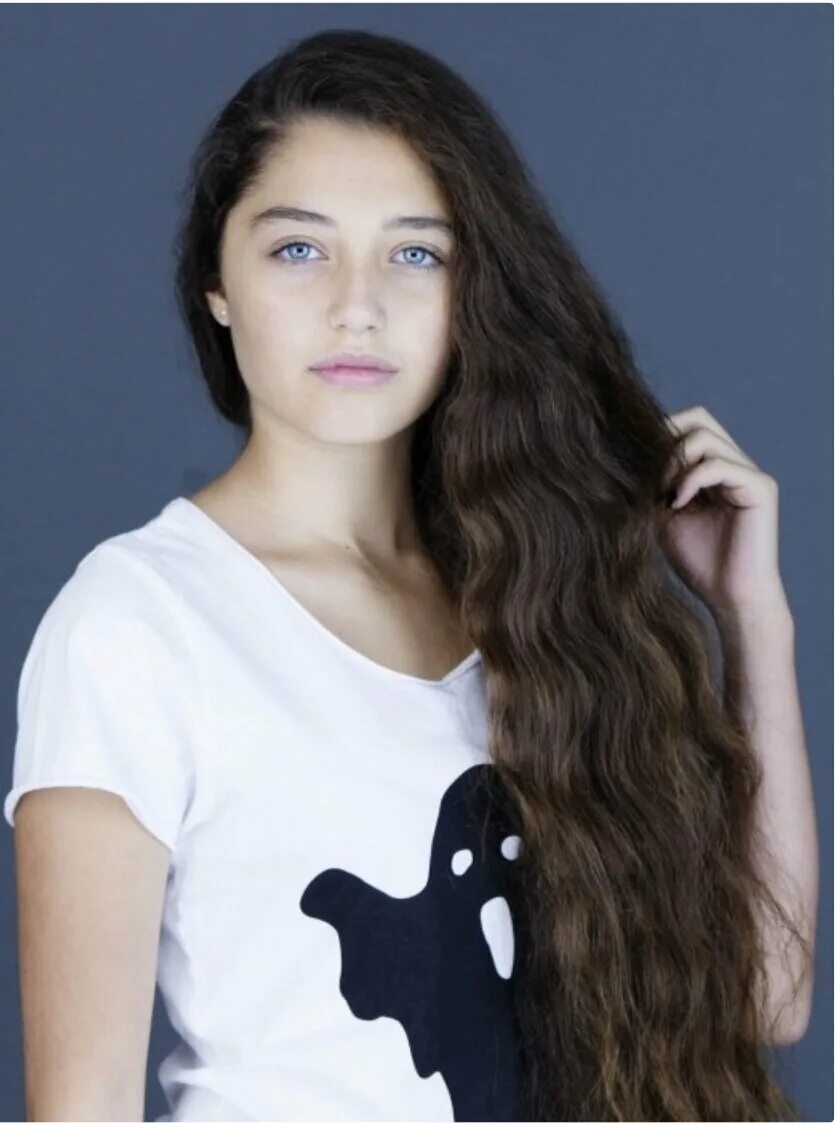 фахрие эвджен в сериале великие сельджуки. кайра алейна забчи великолепный век. кайра алейна забчи биография. сеферия хатун алпарслан. алпарслан сафария хатун.