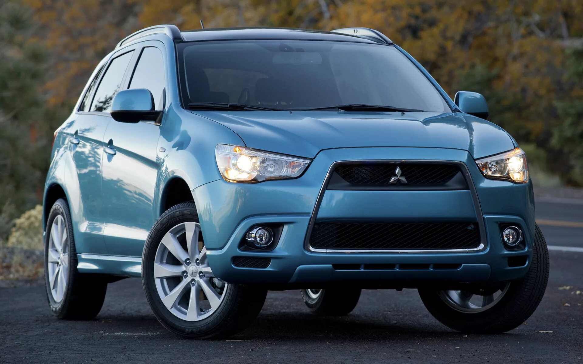 Авто мицубиши. Mitsubishi Outlander Sport 2012. Mitsubishi Outlander Sport 2010. Митсубиси Аутлендер спорт 2014. Mitsubishi Outlander Sport 2013.