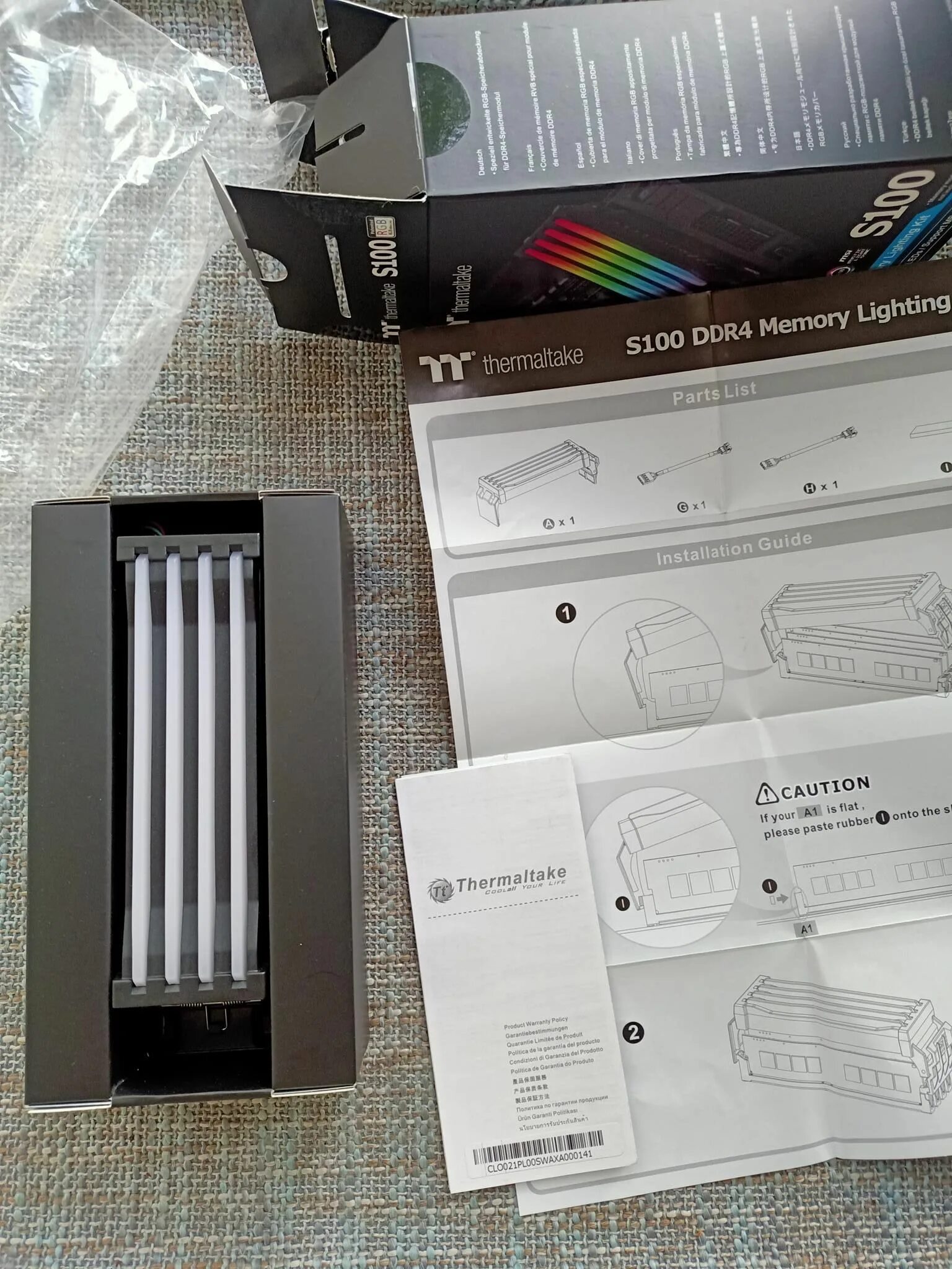 Memories 100. Thermaltake s100 Memory Lighting Kit. Охлаждение для памяти Thermaltake Thermaltake s100 Memory Lighting Kit (CL-o021-pl00sw-a). Система подсветки для оперативной памяти Thermaltake s100 Memory Lighting Kit. Thermaltake s100 Memory Lighting Kit если 2 слота оперативной.