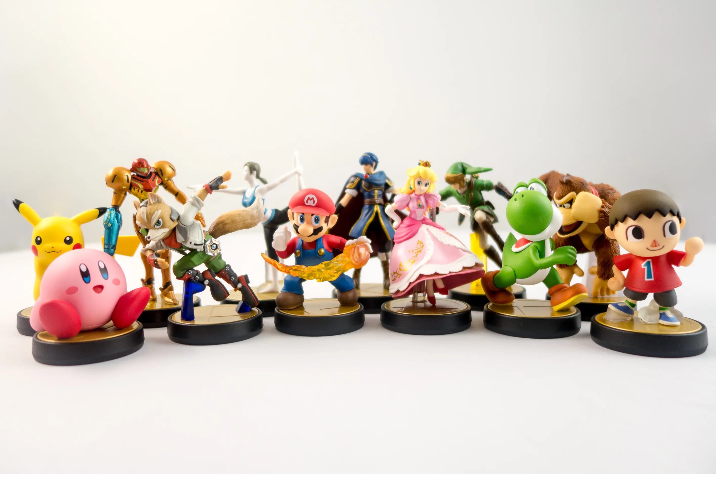 Фигурки Нинтендо свитч. Амибо Нинтендо. Нинтендо фигурки амибо. Amiibo Марио.