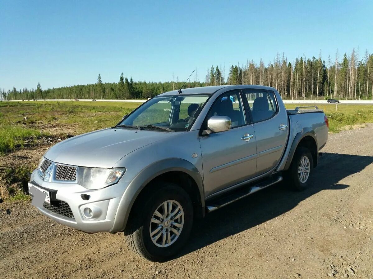 Митсубиси l200 2010. Митсубиси л200 2010. Серый Mitsubishi l200. Mitsubishi l200 IV Pickup. Пикап l200 б у