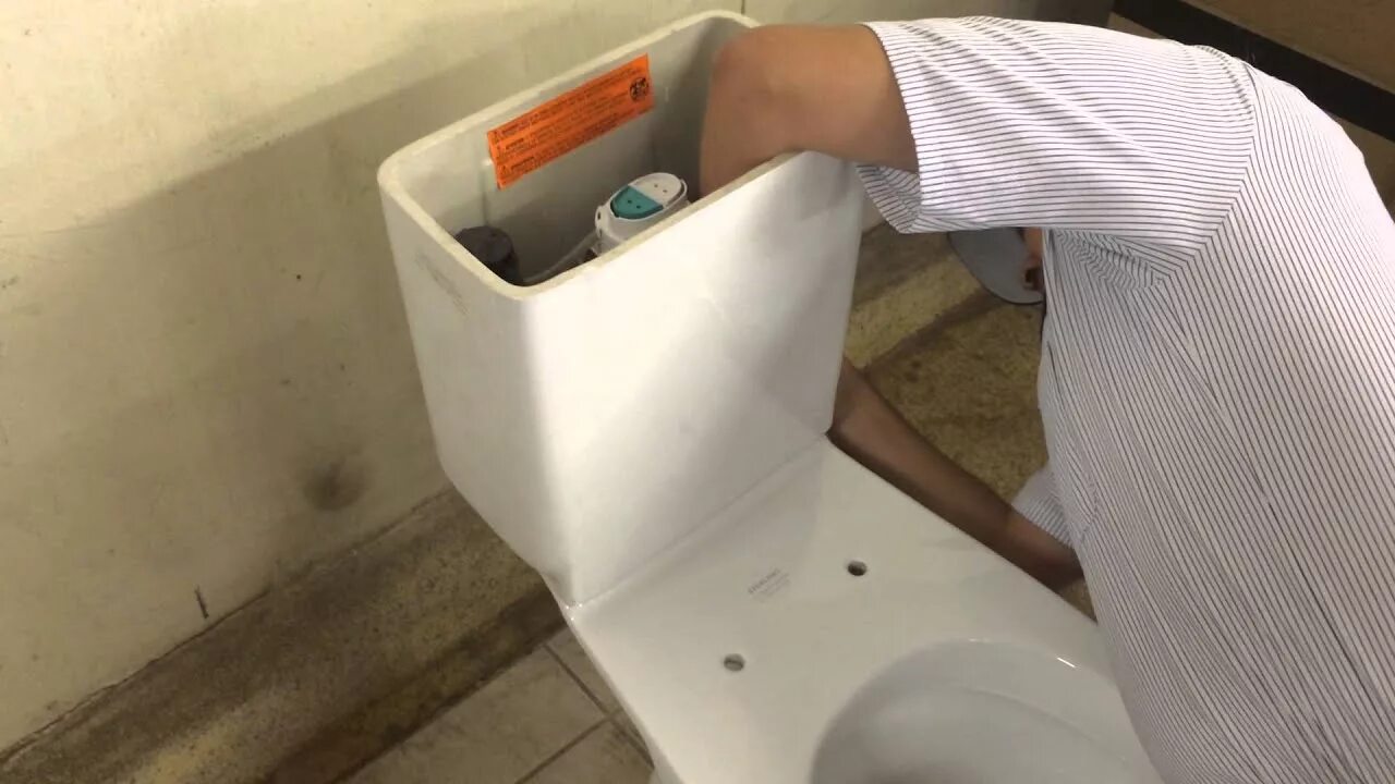 Из чего делают унитазы