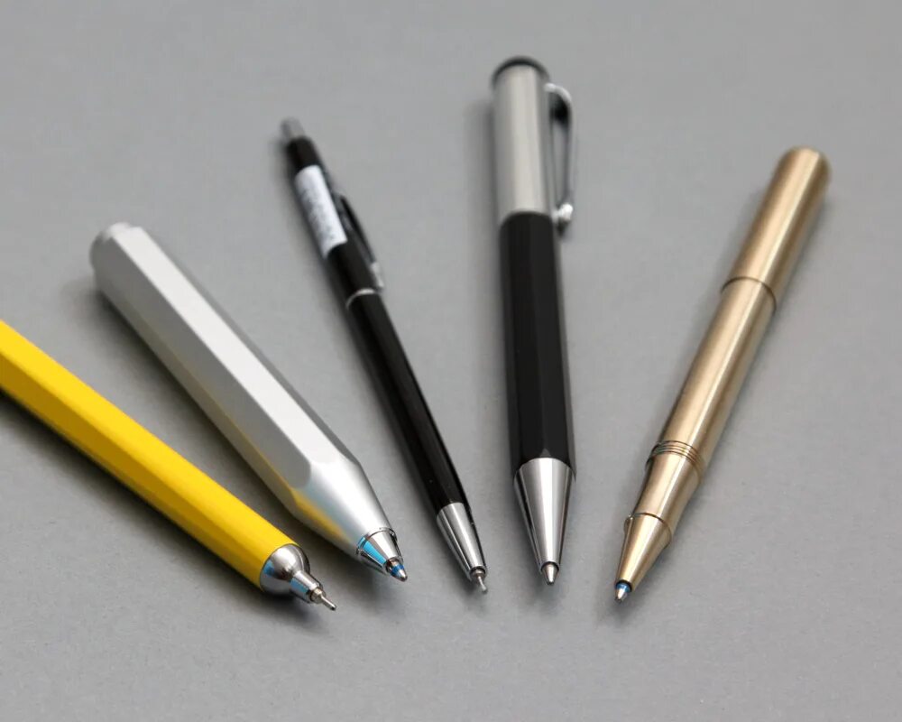 Первая шариковая ручка Ласло биро. Ручка шариковая Зенгер. Японская шариковая ручка 1980е. Шариковая ручка братьев биро. Ballpoint pen