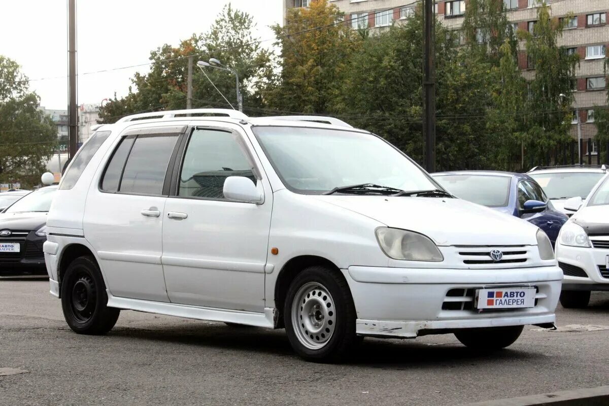 Тойота раум 2004 года. Toyota raum 2003. Toyota raum 2003. Тойота раум 2004 года. Тойота раум годы выпуска.