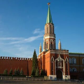 Никольские башни