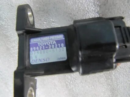 Датчик давления toyota