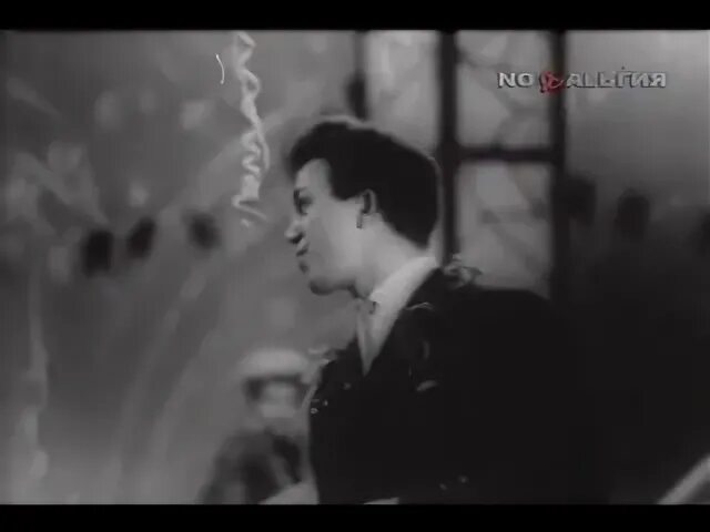И опять во дворе