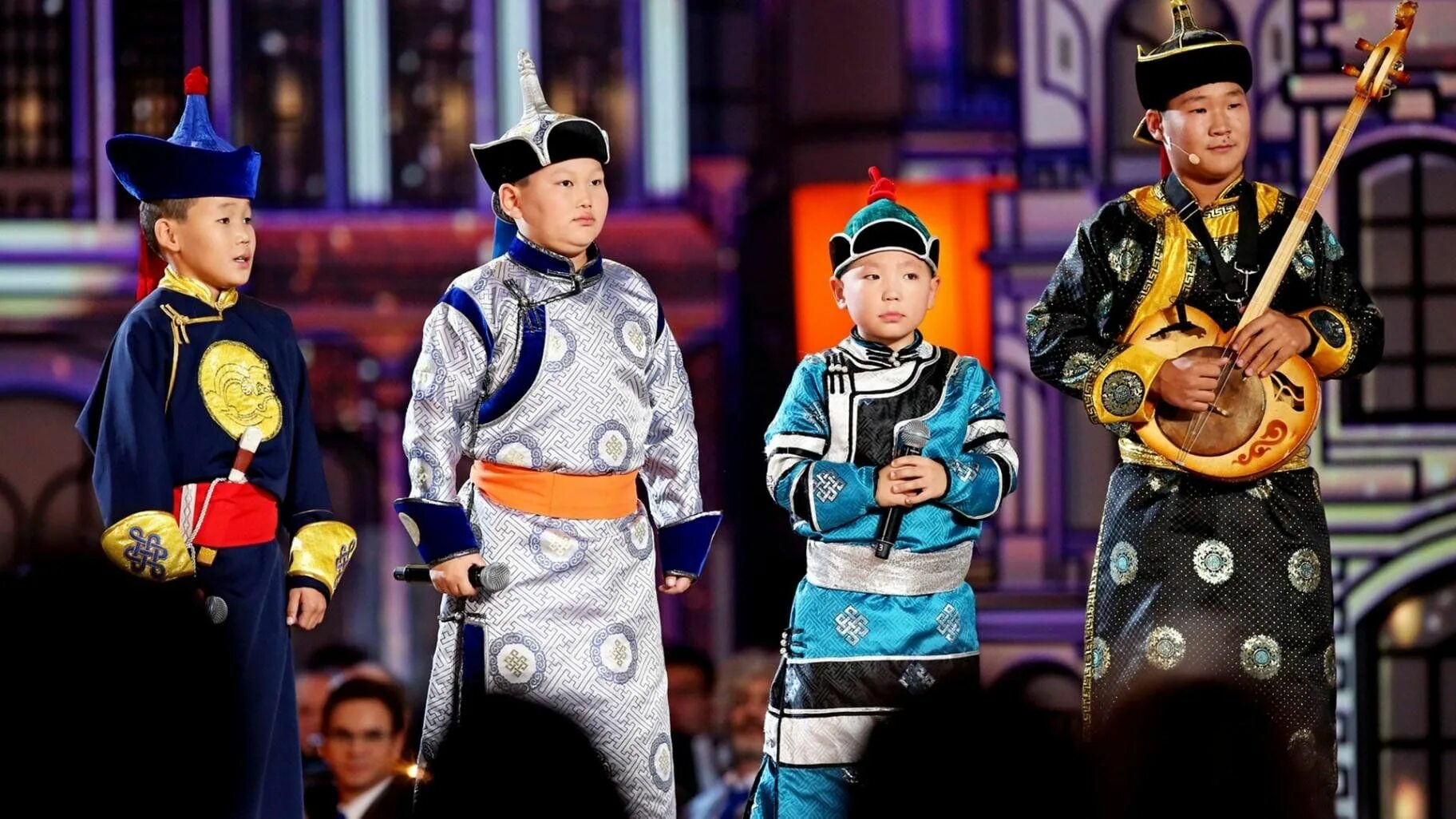 Саян ооржак. Праздники в туве 2022. Тувинец песни. Тыва хоомей сыгыт. Тувинская народная республика природа.