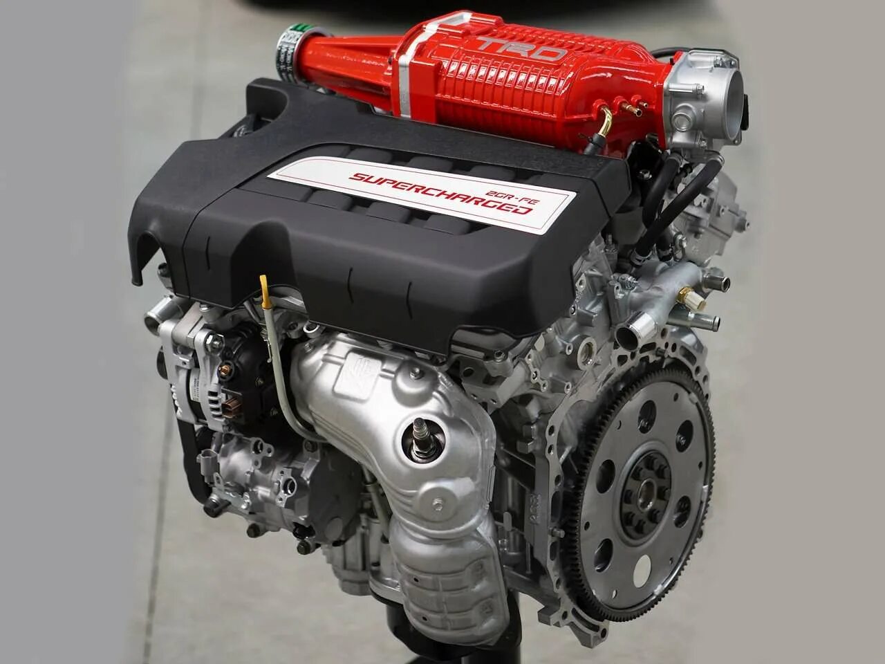 Toyota 2gr fe. Двигатель toyota 2gr-fe. 3.5 v6 toyota. двигатель тойота 3.5 v6 2gr-fe.