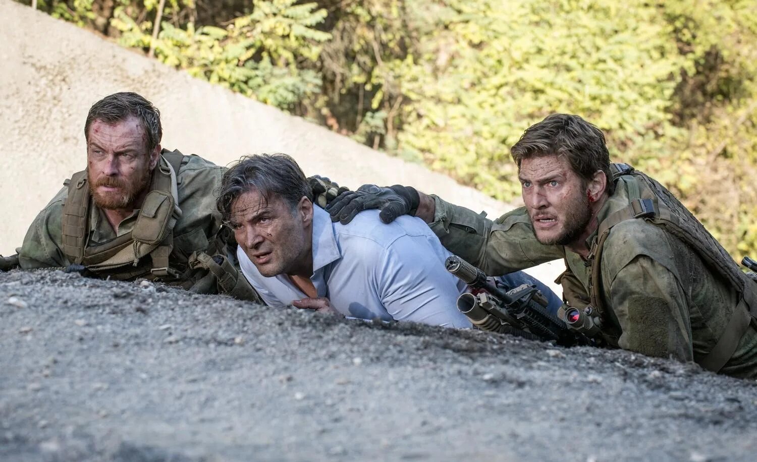 Джерард батлер фильмы 2018 хантер киллер. Игорь жижикин хантер киллер. Хантер киллер фильм 2018. Movie hunter. Хантер киллер 2018.