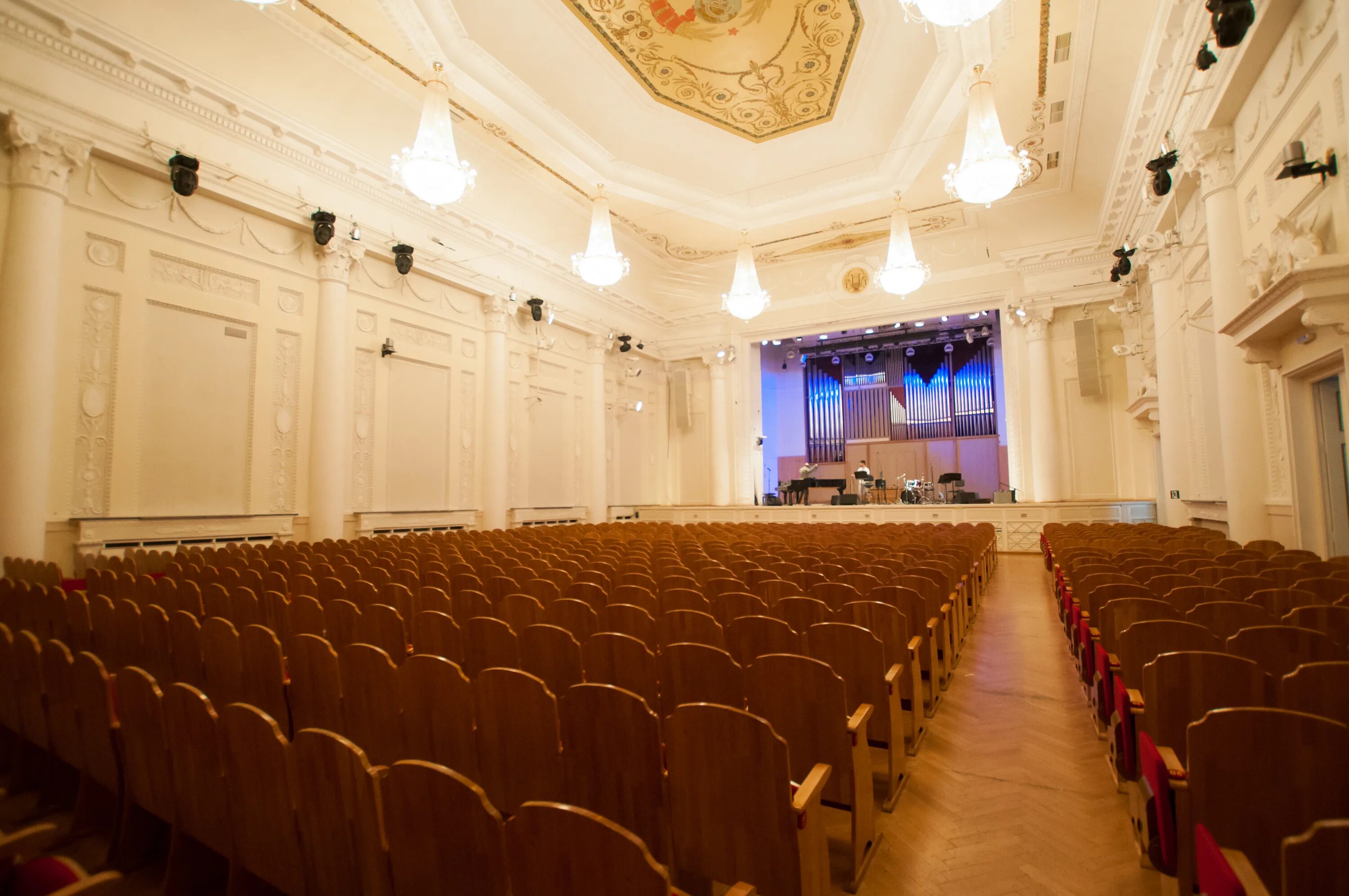 Екатеринбург большой зал