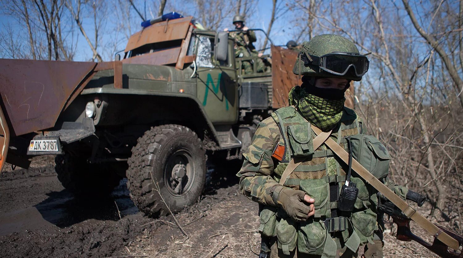 Военный доне. Военные ДНР. Спецназ Новороссии. Военные ЛНР. Армия Новороссии вооружение.