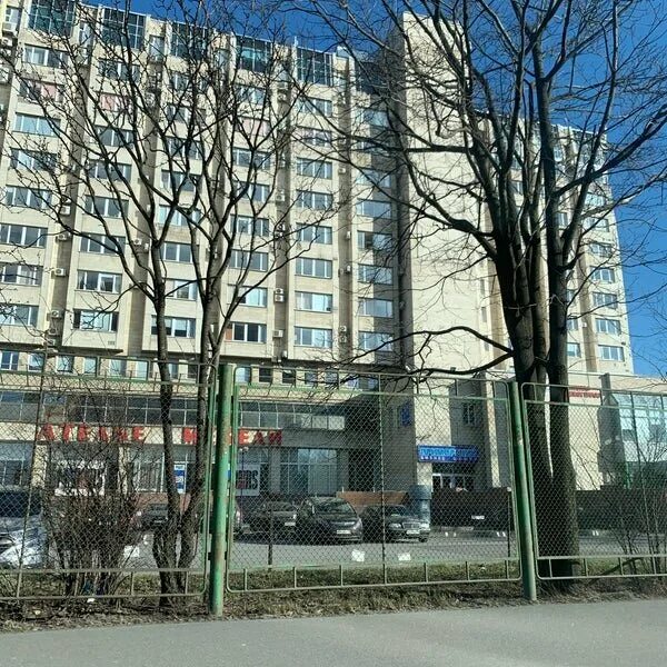Липовая 9а. Новгородский переулок 9 а бийск фото. Липовая аллея 15. Липовая 9а. Ореховый проезд 35к1 балконы.
