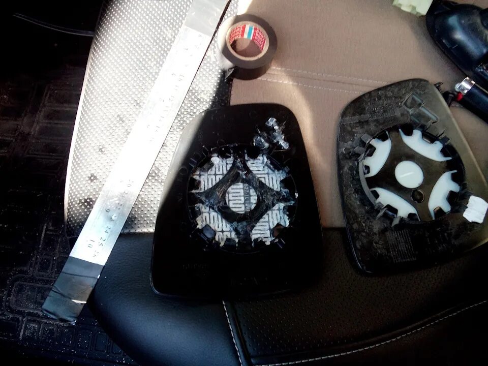 Логан 2 обогрев зеркал. Установка зеркал с подогревом в рено логан. Логан 2 обогрев зеркал. Логан 2 обогрев зеркал. Логан 2 обогрев зеркал.