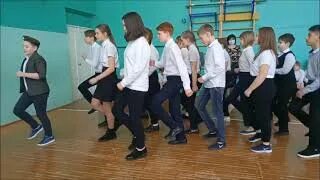 Выступление 6 школы. Выступление 6 школы. Флешмоб на новый год в школе 6 класс. Школа 5 дубна. Гбоу школа № 1315.