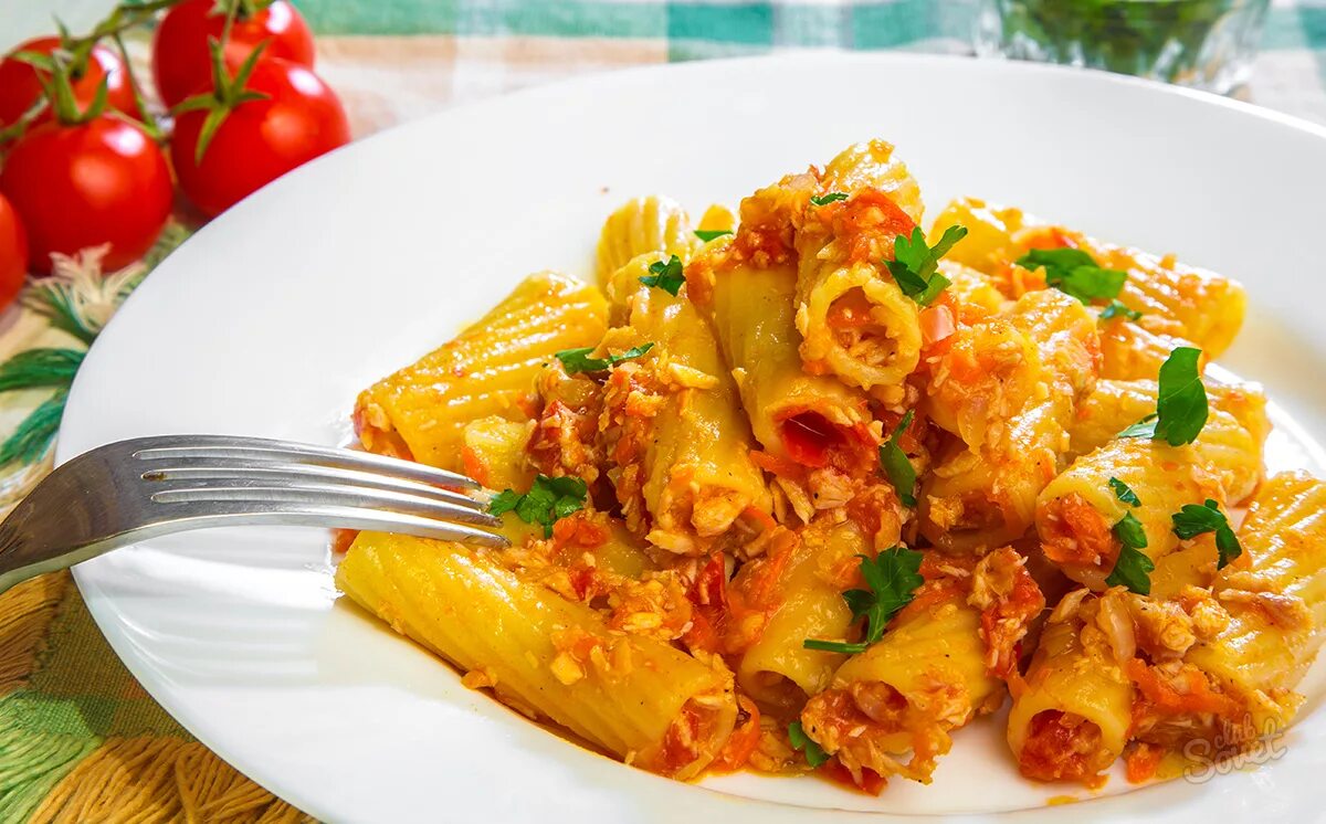 Какое блюдо приготовить из макарон. Макароны по флотски. блюда из макаронных изделий. гарнир из макаронных изделий. блюдо макароны по флотски.