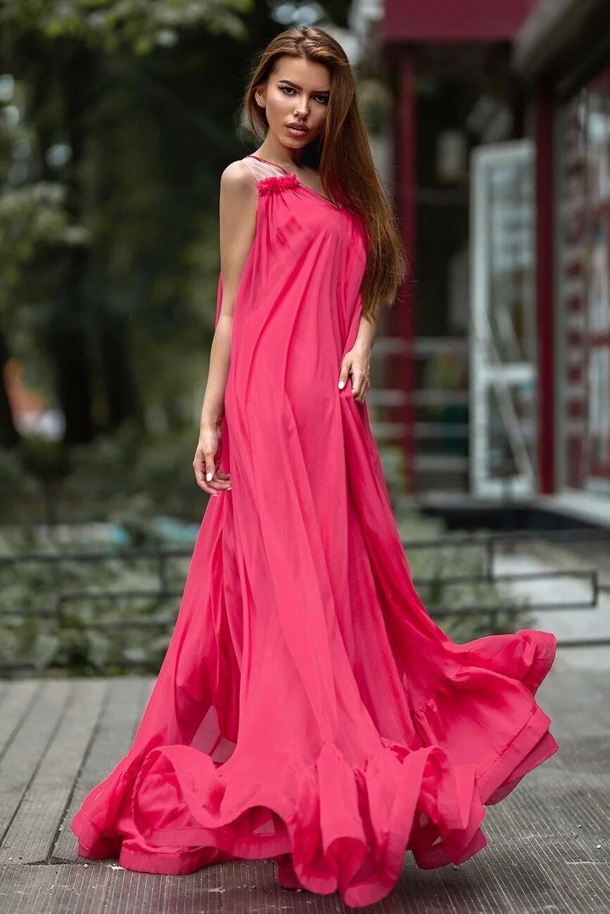 длинное платье в пол. вечерние платья из шифона. вечернее платье в пол на бретельках. платье из шифона длинное вечернее. длинные летние платья.