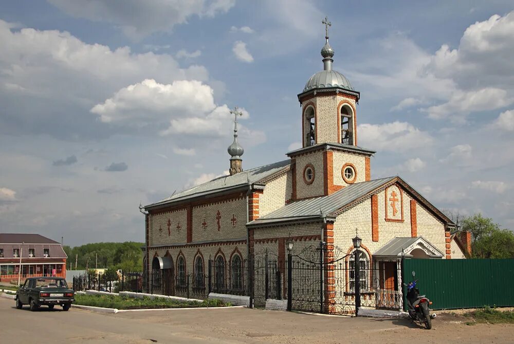 Поселок Николаевка Ульяновская область. Николаевка Ульяновская область Николаевский район. Рабочий поселок Николаевка Ульяновской области. Храм Николаевский район Ульяновской области.