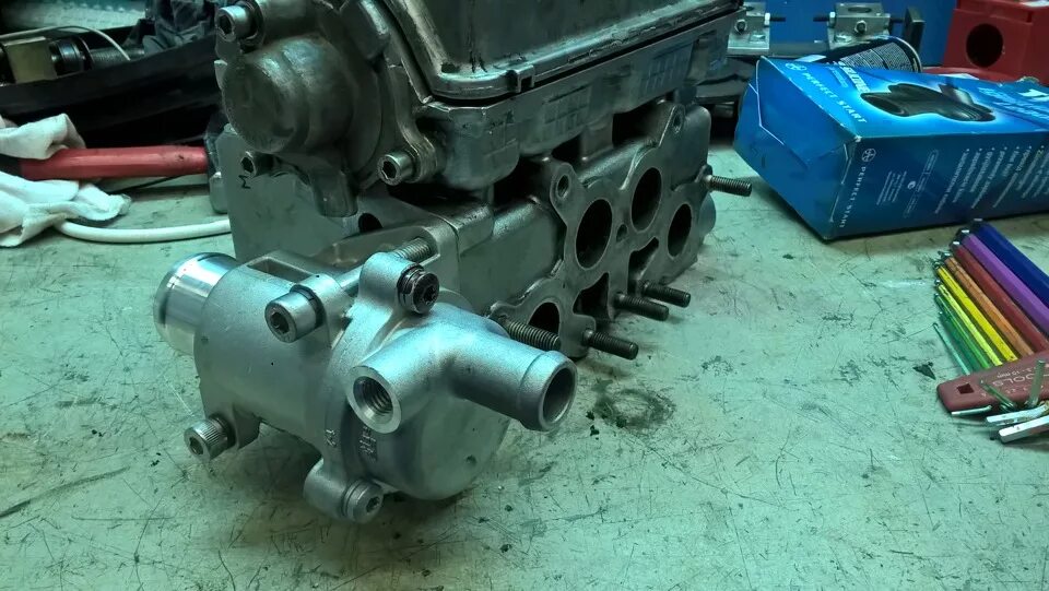 Инжектор на ваз 11113 ока. Комплект инжектора на оку. Ваз 1111 ока инжекторные двигатели. Комплект инжектора на оку. Рампа ока инжектор.