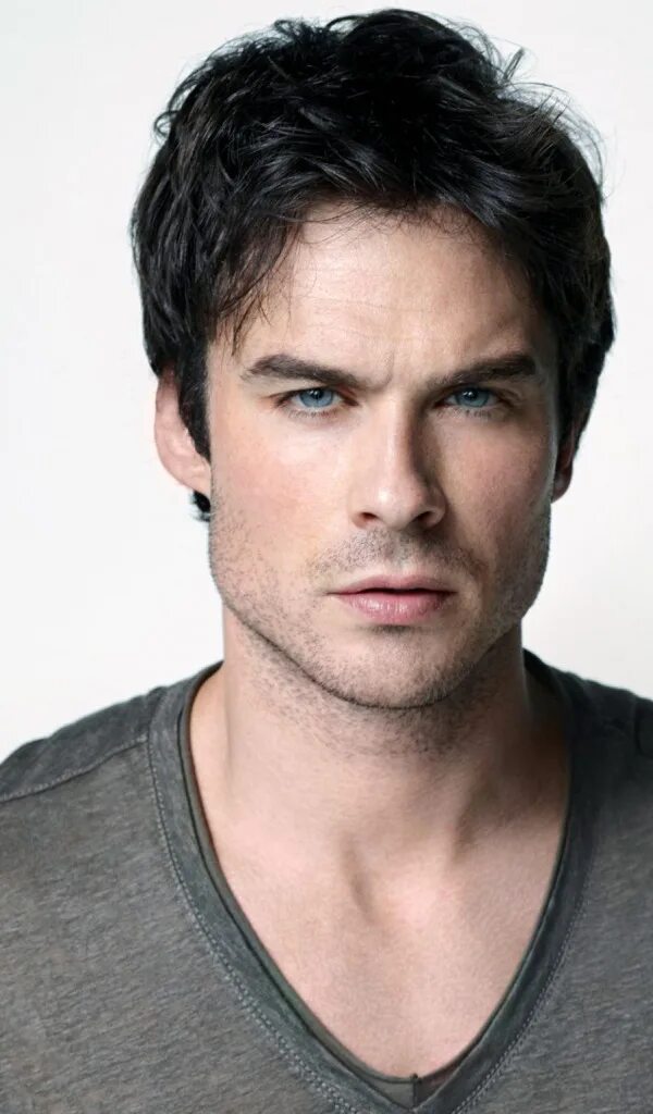 Николас д агосто. Оливер модель брюнет. Йен сомерхолдер брюнет. Мэтт бомер 2021. Йен солихандер.