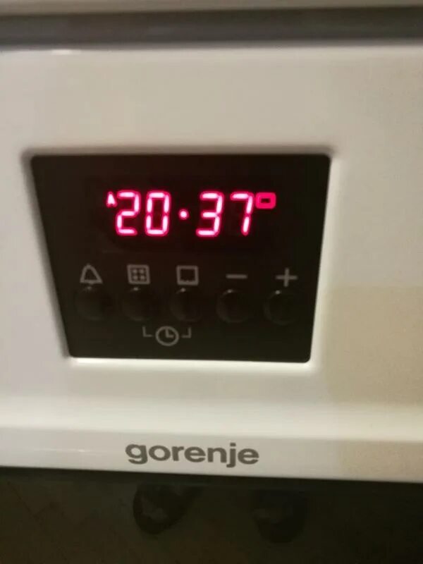 Novex духовой шкаф. Горение установить время. Газовая плита gorenje gi 6322 wa. Neff таймер духового шкафа. Панель электронной плиты горенье.