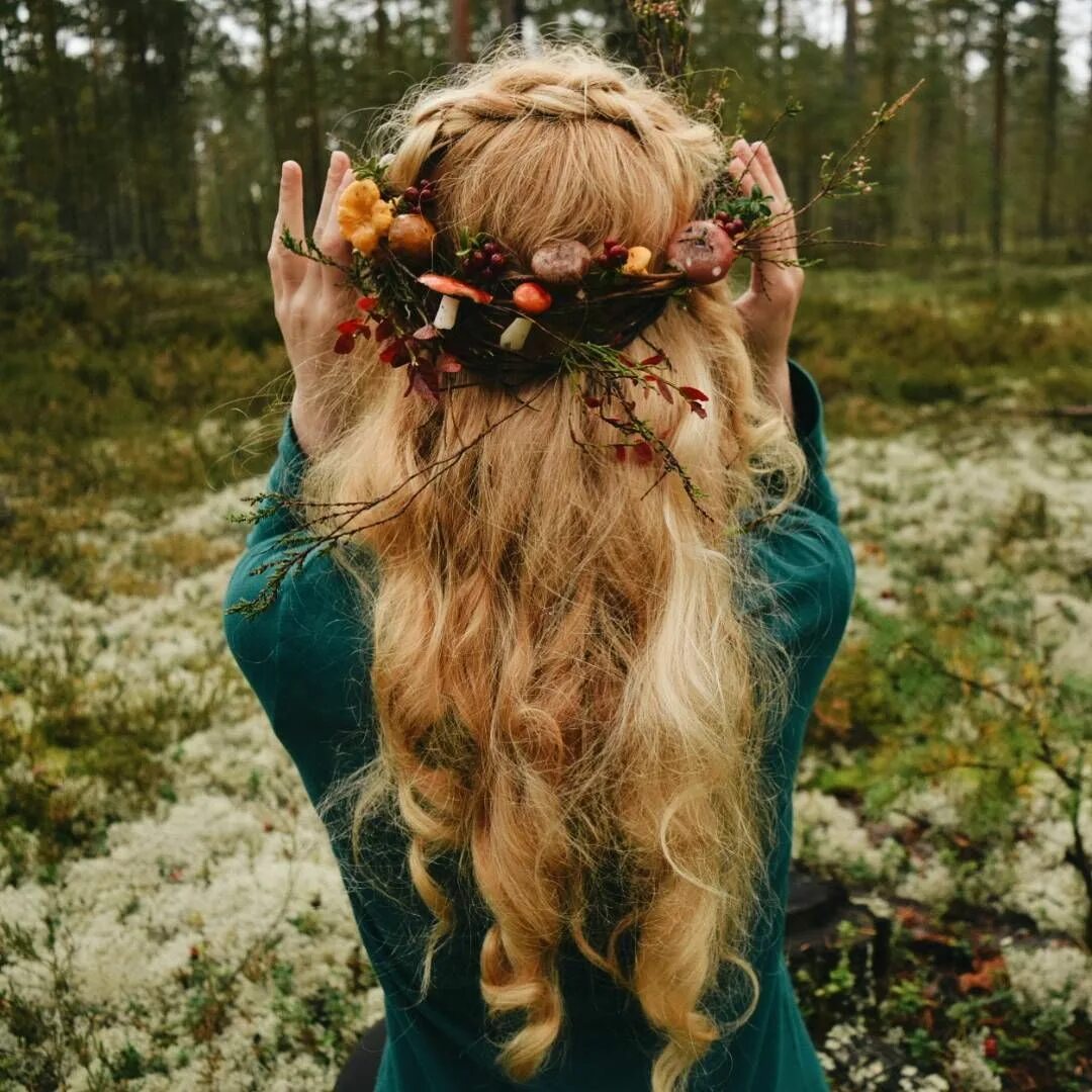 "Hairstyle "lake in the forest"" - image created in Shedevrum