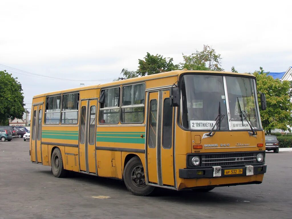 Автобус лиски 2 пятилетка. Икарус 280 Воронеж. Автобус Лиски. Лискинский автовокзал.