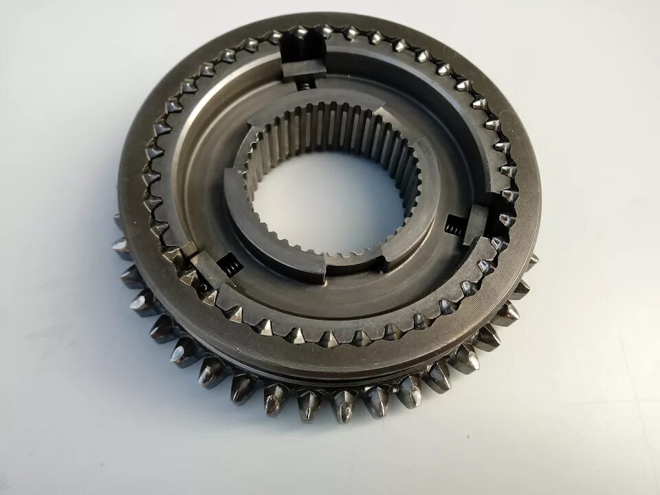 Синхронизатор в сборе. Синхронизатор 4 передачи m32. Синхронизатор КПП Додж Калибр. Синхронизатор 2 передачи c52. Синхронизатор 3й передачи 2500a240.