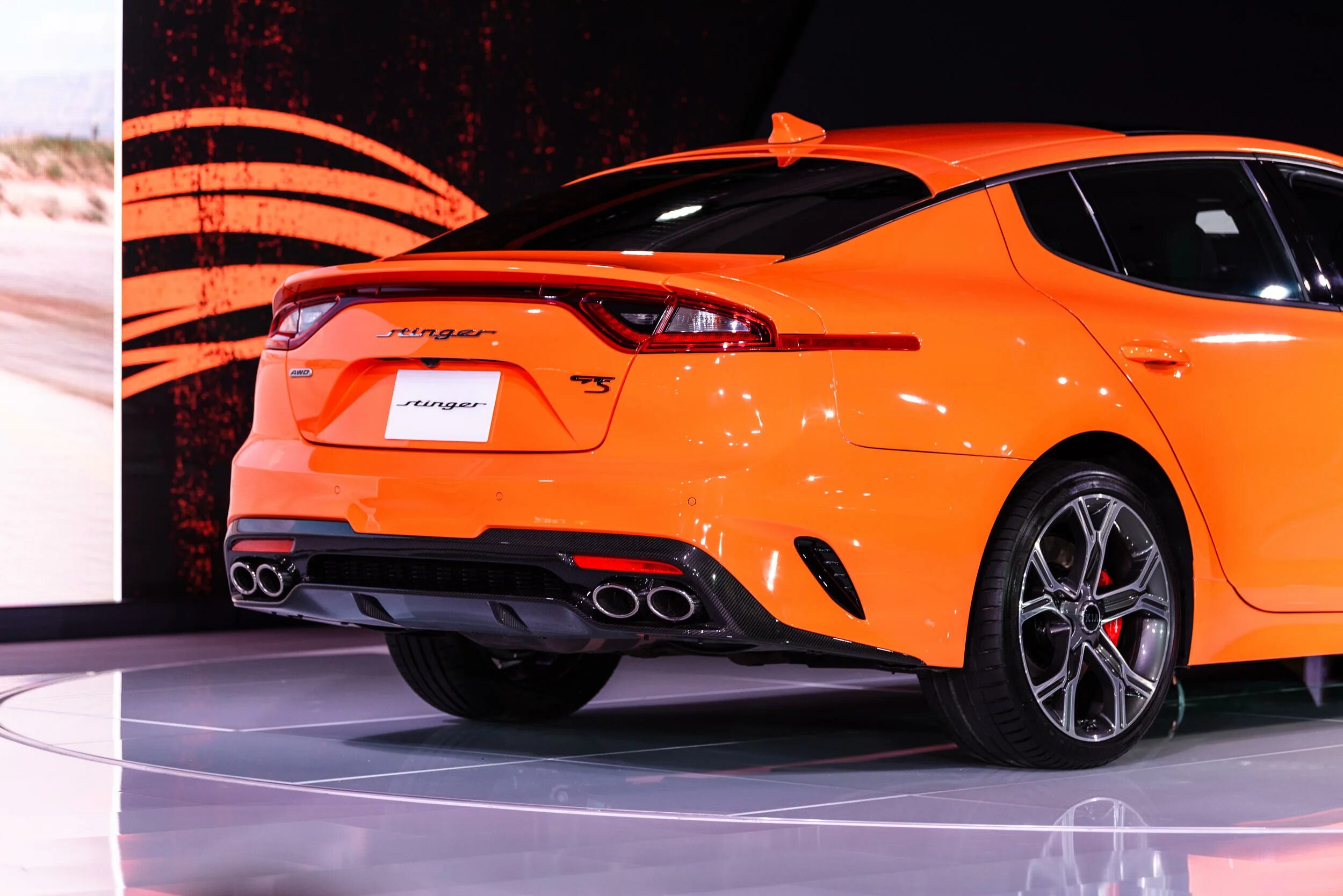 Kia Stinger GTS. Kia Stinger 2023. Kia Stinger 2022. Kia Stinger 2022 Orange.