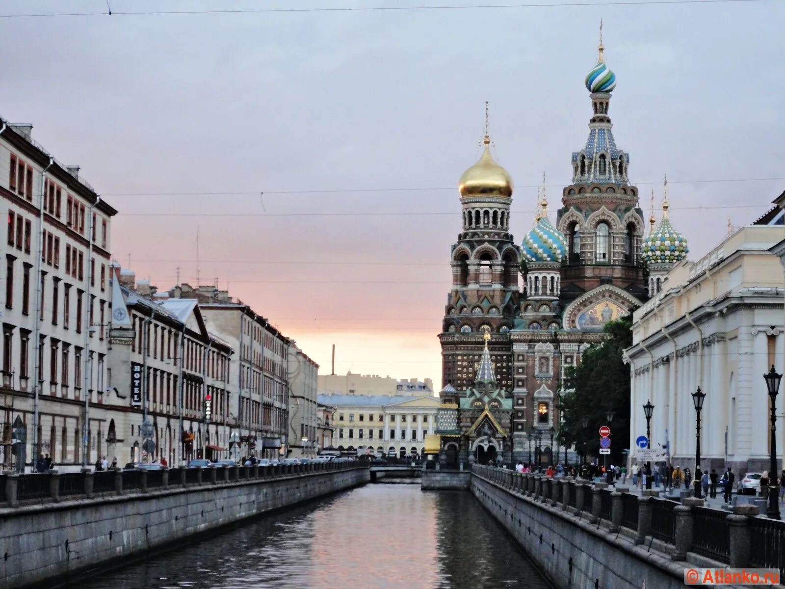 Фактически в петербурге