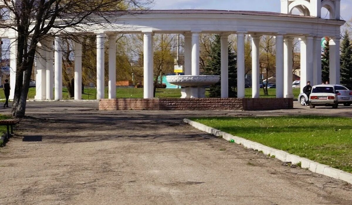 Парк солянка курск. Курск улица ватутина 14 солянка парк. Лагерь олимпиец курская область. Парк солянка 14. Спортивный лагерь олимпиец курск.