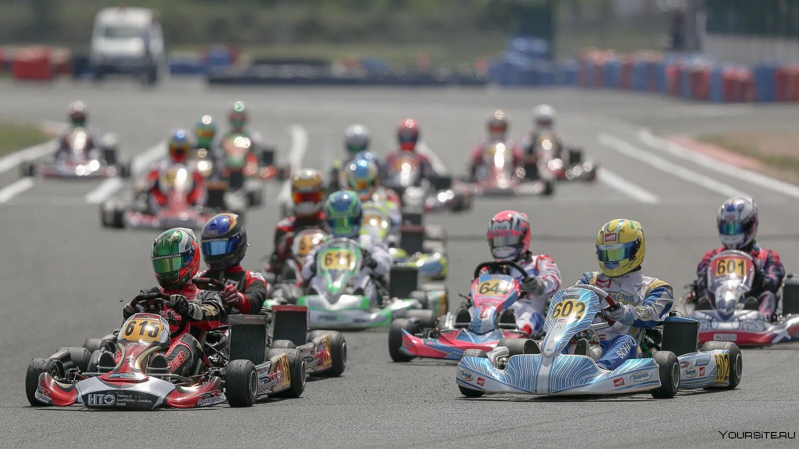 Картинг. Картинг олимпия иваново. Картинг это спорт 7 букв сканворд. Praga картинг. Гонки на картингах.