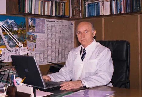Декан медицинского