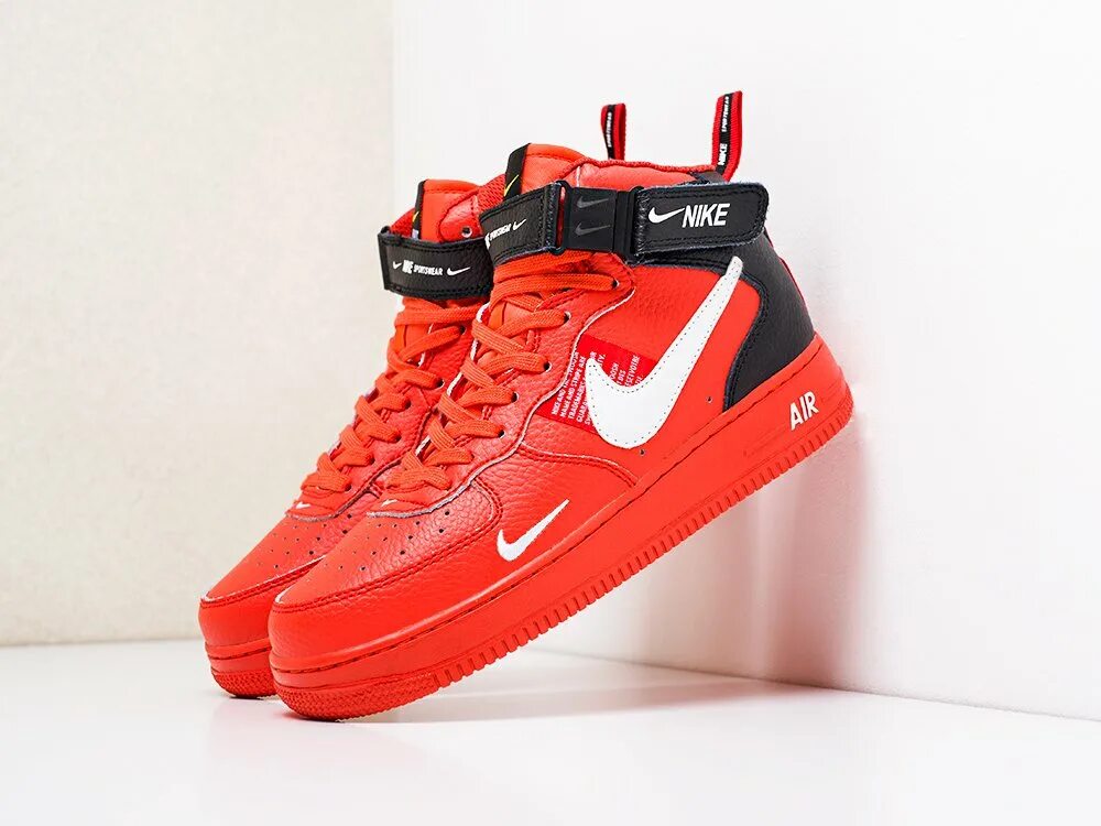 Кроссовки найк аир форс красные. Nike air force mid lv8 red. Nike air force high red. Найк аир форс 1 мид. Кроссовки найк аир форс красные.
