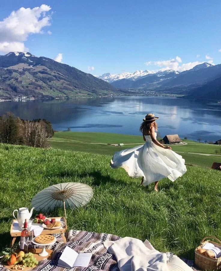 Spring travel