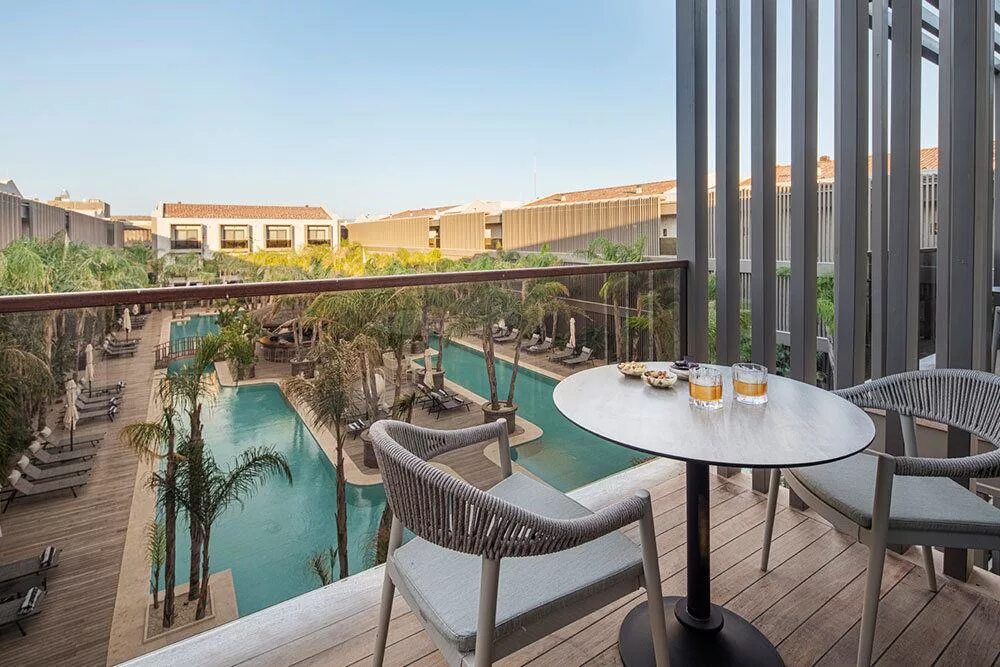 Byblos resort alacati. Алачати библос резорт. Byblos resort alacati. Byblos измир. Чешме алачати турция.