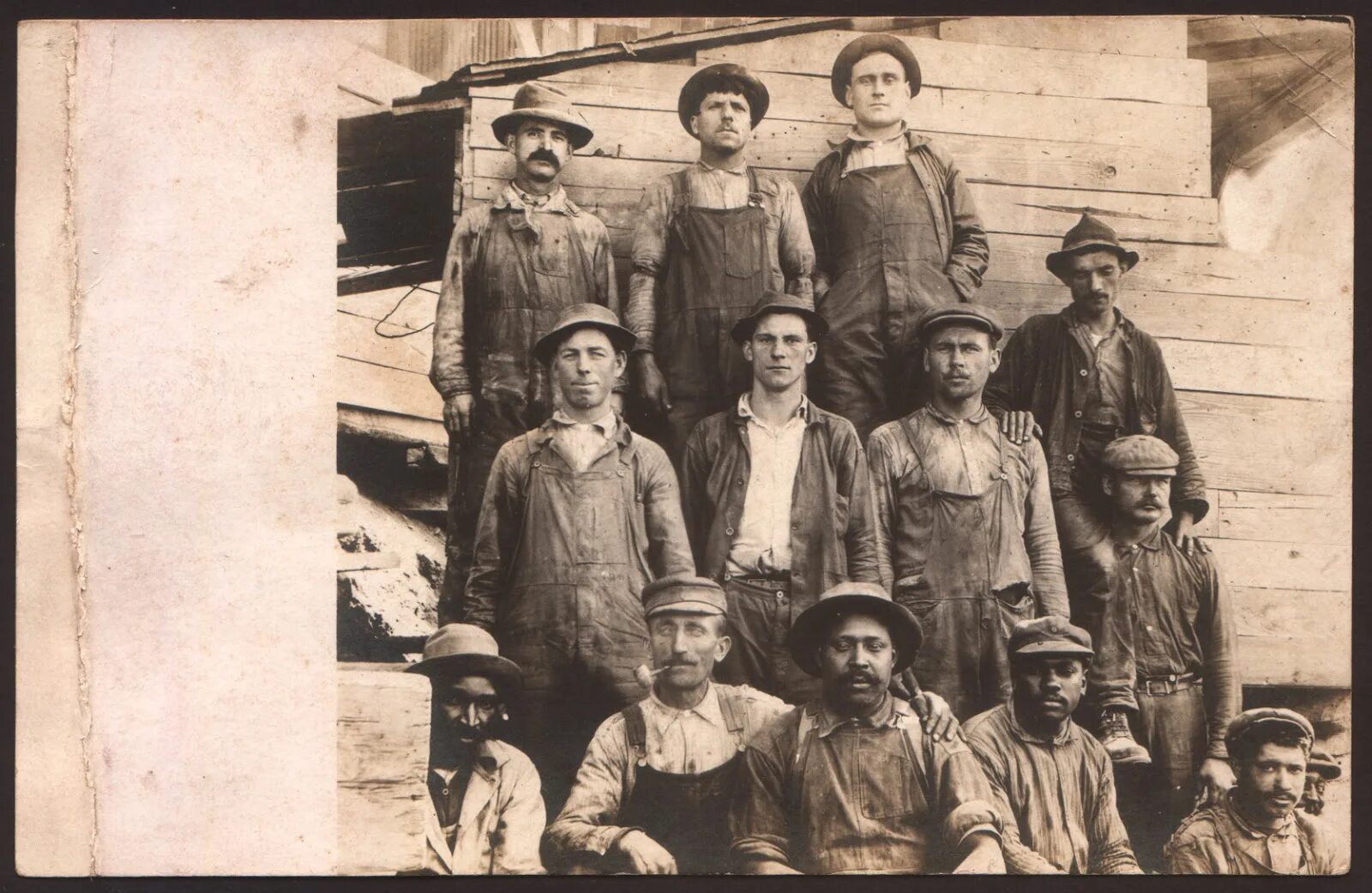 Рабочий класс дата. Рабочий класс. Early 1900. 1900s working class food. Working class.