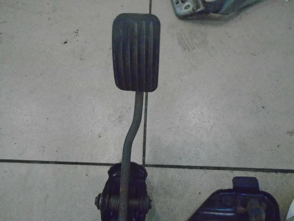 педаль газа дэу нексия