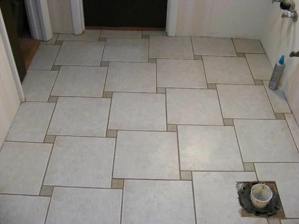 Ceramic Floor Tiles плитка. Укладка напольной плитки. Раскладка напольной плитки. Укладка квадратной плитки. Нужный вариант плитки