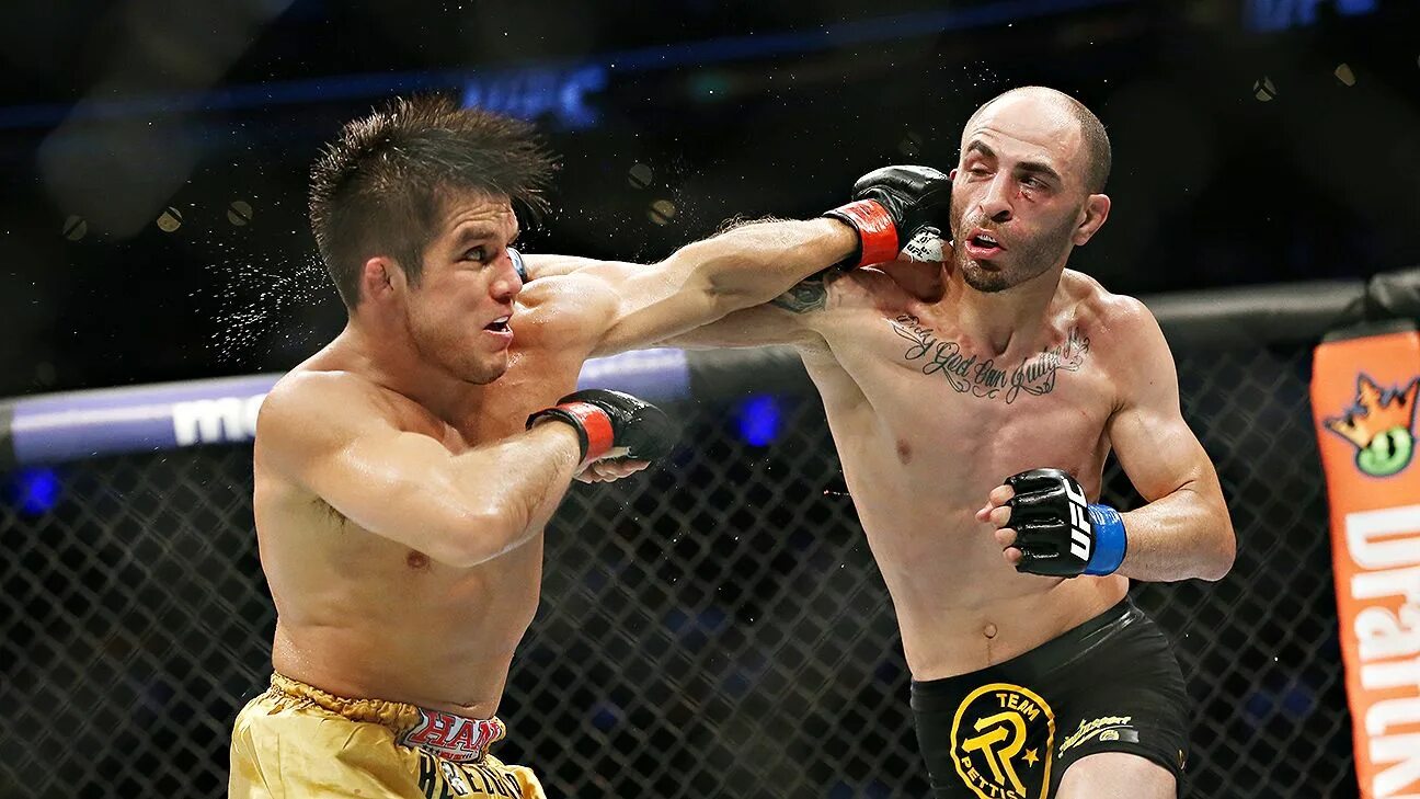 Яир родригес взвешивание. Морено боец юфс. Ufc мексика. Бокс взвешивание. Яир родригес взвешивание.