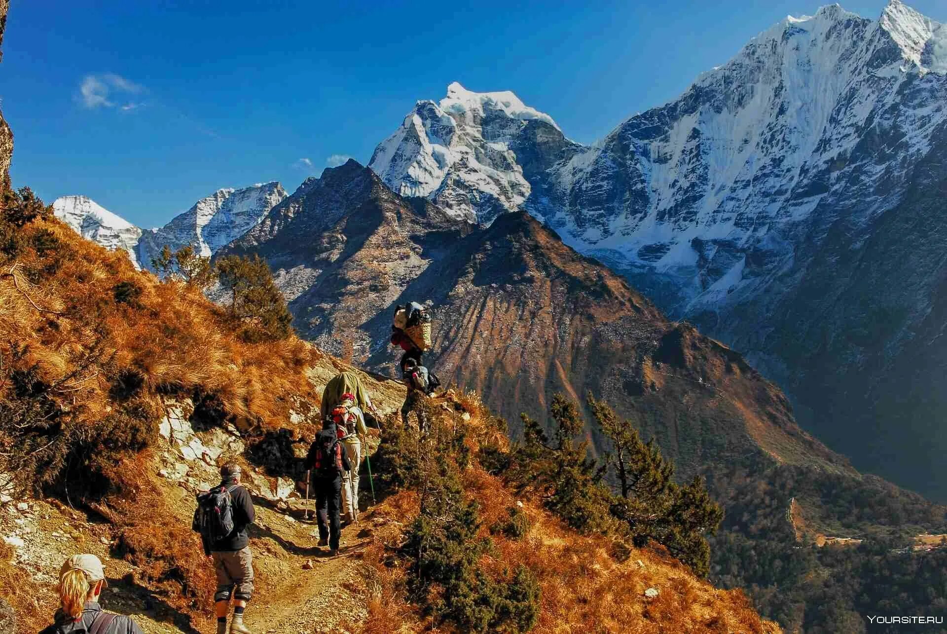 Гималаи место. Парк Сагарматха Непал. Национальные парки Сагарматха, Непал.. Треккинг в Гималаях. Гималаи Непал Тибет туризм.