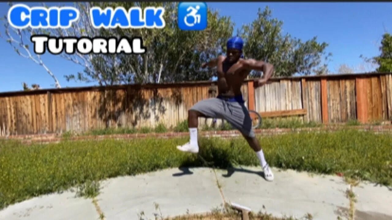 Crip walk. Крипс c walk. c walk танец. blueface танцует c walk. crip walk танец.