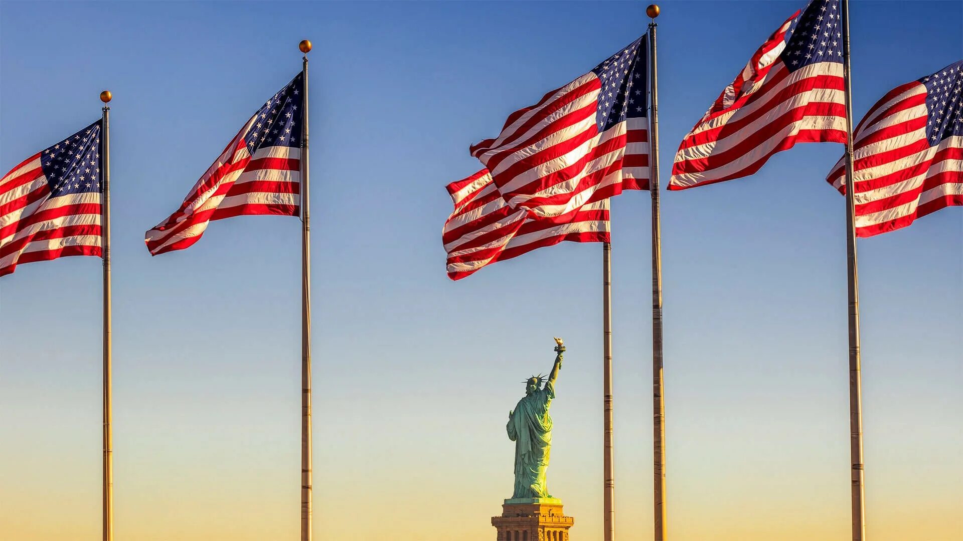 Флаг Америки в Нью Йорке. Liberty State Park флаги. Флаг США И статуя свободы. Нью Йорк с флагом США. Сша и британия предупредили