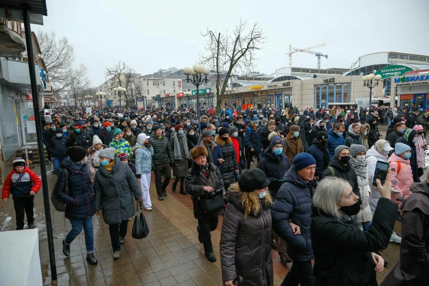 Какая сейчас обстановка в воронеже. Митинг в Белгороде. Митинг Белгород в Белгороде. Протестные настроения в Энергодаре. Фото ситуации в Белгороде сегодня.