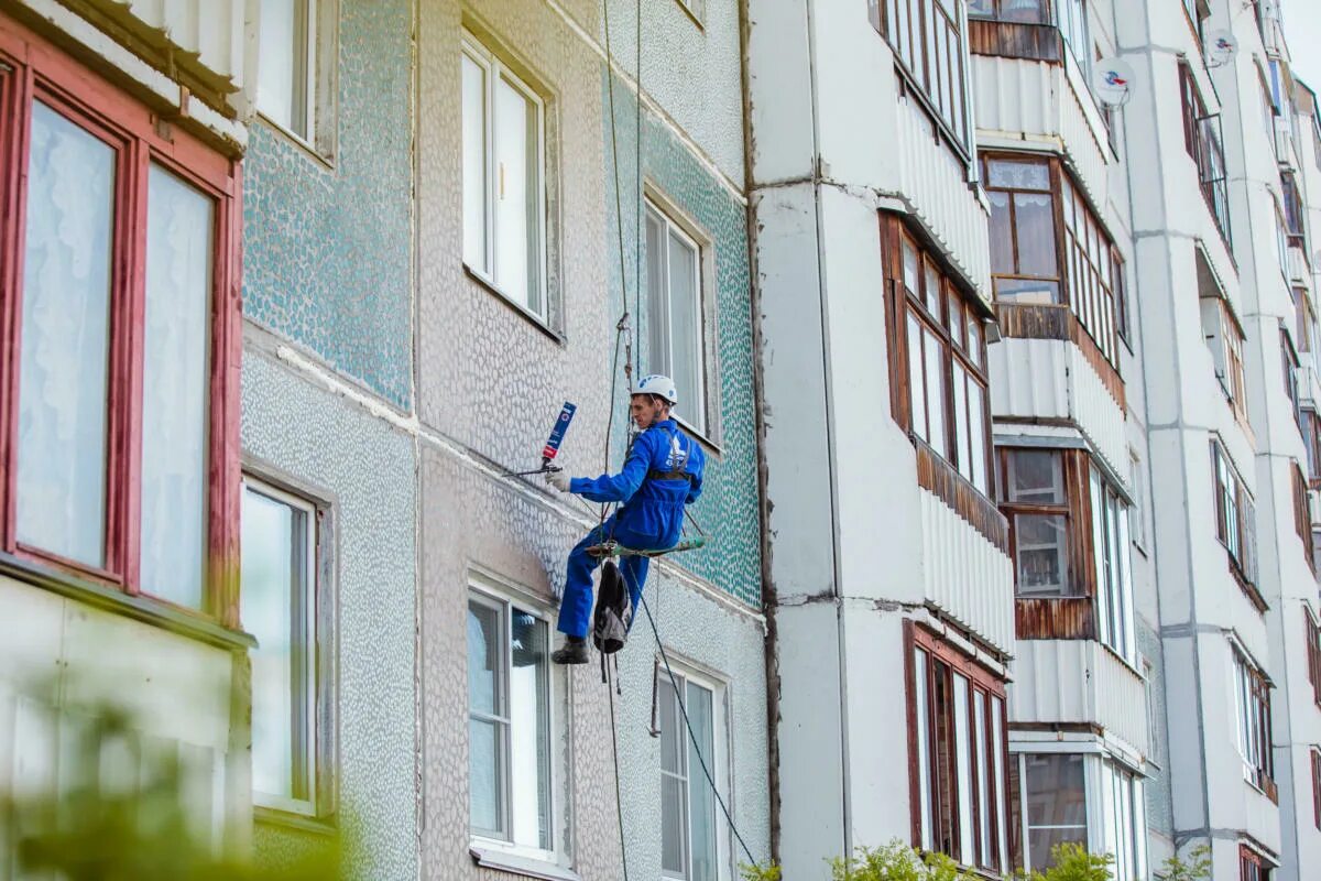 Услуга фасад. Межпанельные швы. Герметизация межпанельных швов. Герметизация межпанельных стыков. Ремонт фасада.